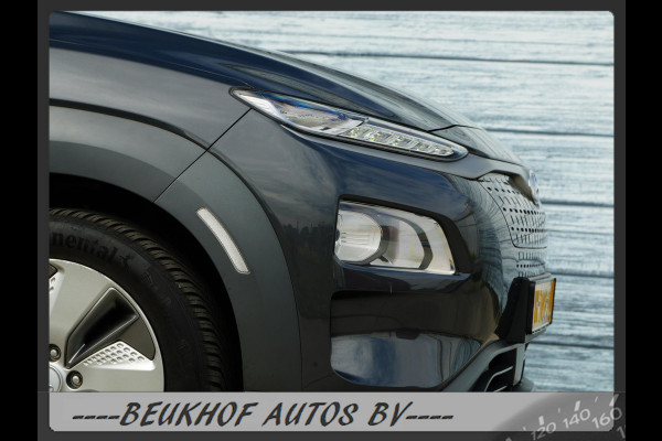 Hyundai Kona EV Comfort 64 kWh Carplay Navi Camera Soh 100% Hyundai Kona EV Comfort 64 kWh Carplay Navi Camera Soh 100%