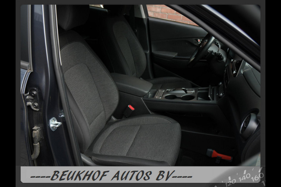 Hyundai Kona EV Comfort 64 kWh Carplay Navi Camera Soh 100% Hyundai Kona EV Comfort 64 kWh Carplay Navi Camera Soh 100%