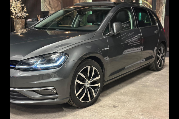 Volkswagen Golf 1.5 TSI|PANO|DSG|VIRTUAL