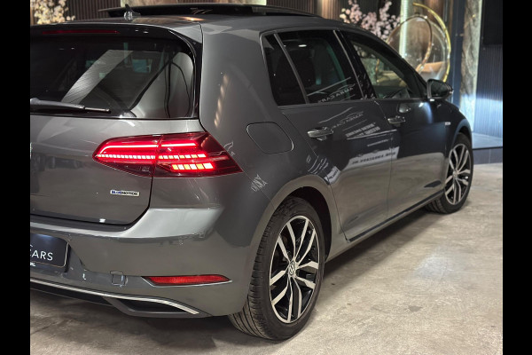 Volkswagen Golf 1.5 TSI|PANO|DSG|VIRTUAL