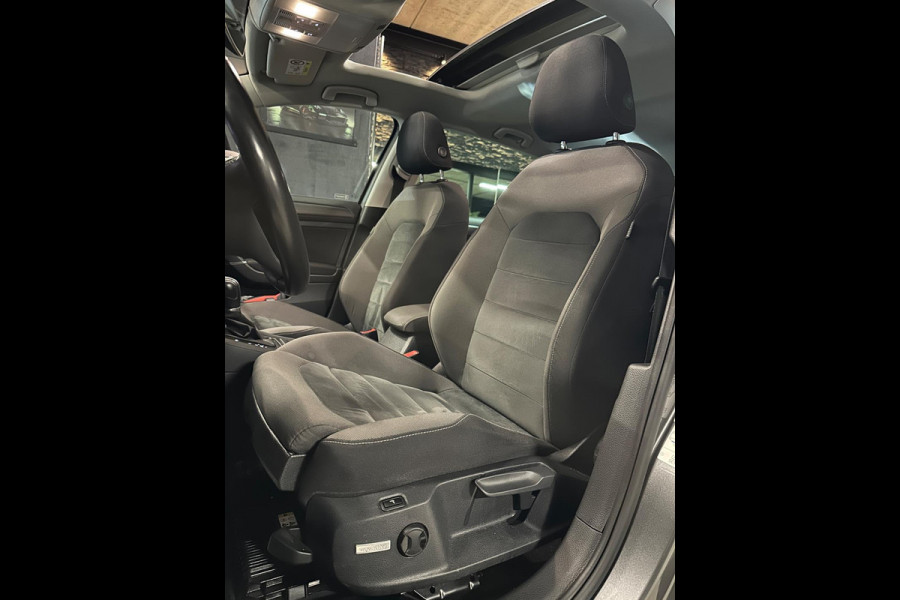 Volkswagen Golf 1.5 TSI|PANO|DSG|VIRTUAL