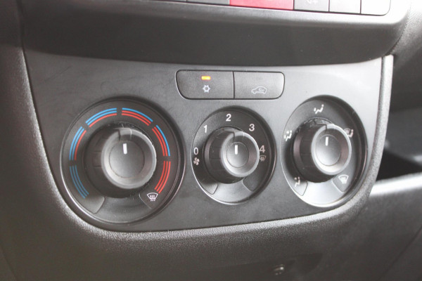 Opel Combo 1.3 CDTi L1H1 Edition Airco CruiseControl Allseason PDC 110PK