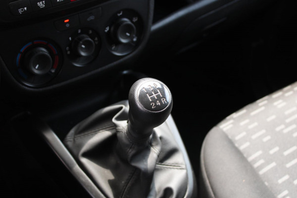 Opel Combo 1.3 CDTi L1H1 Edition Airco CruiseControl Allseason PDC 110PK