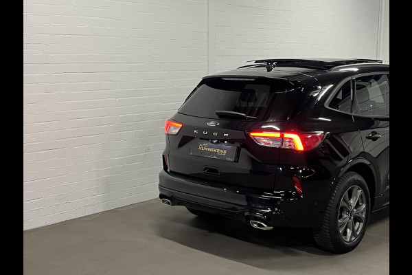 Ford Kuga 1.5 EcoBoost ST-Line X *1800 kg Trekgewicht | Open dak | Trekhaak | Adapt. cruise control | B&O | Carplay | Stuur-/Stoelverwarming