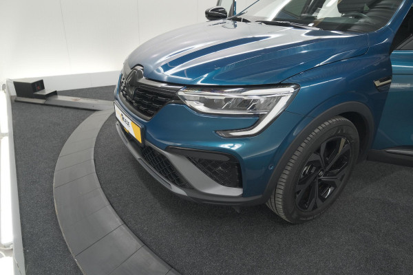 Renault Arkana 1.6 E-Tech hybrid 145 E-Tech Engineered | Camera | Adaptieve Cruise Control | Dodehoekdetectie