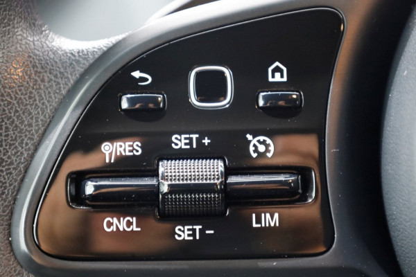 Mercedes-Benz Sprinter 315 CDI 150pk RWD L2H2 9G Automaat Airco/Navi/Camera 06-2021
