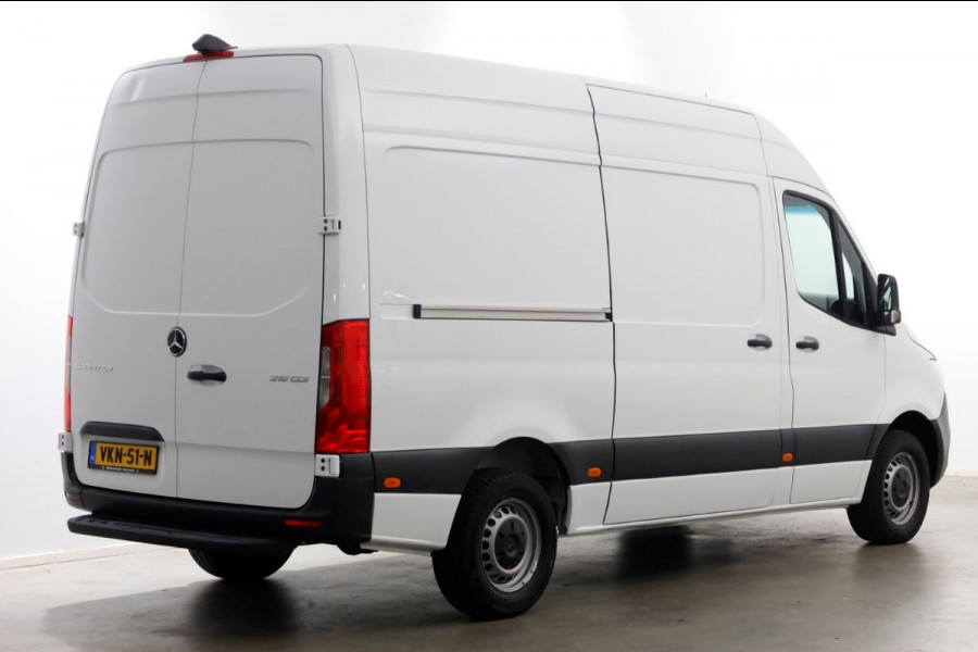 Mercedes-Benz Sprinter 315 CDI 150pk RWD L2H2 9G Automaat Airco/Navi/Camera 06-2021