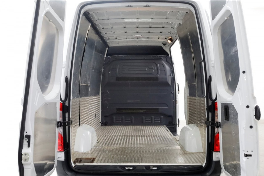 Mercedes-Benz Sprinter 315 CDI 150pk RWD L2H2 9G Automaat Airco/Navi/Camera 06-2021