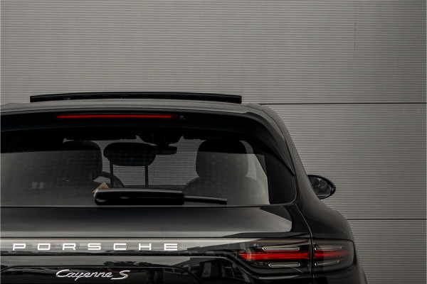 Porsche Cayenne 2.9 S Pano CarPlay Luchtvering SoftClose 21"