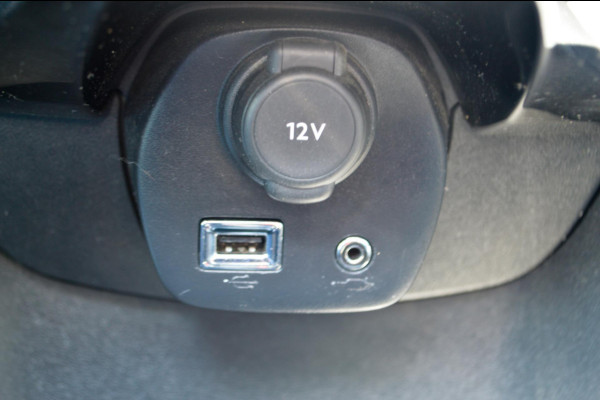 Toyota Aygo 1.0 VVT-i x-pose | Cabriodak | Navigatie | Clima | Automaat | Camera | 2 nieuwe banden