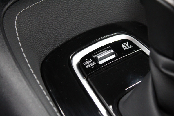 Toyota Corolla Touring Sports Hybrid Dynamic - Navigatie, Cruise, Stoelverw, Airco!