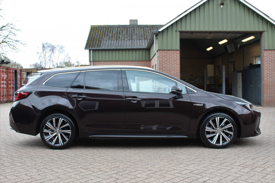 Toyota Corolla Touring Sports Hybrid Dynamic - Navigatie, Cruise, Stoelverw, Airco!