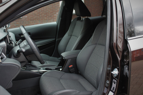 Toyota Corolla Touring Sports Hybrid Dynamic - Navigatie, Cruise, Stoelverw, Airco!