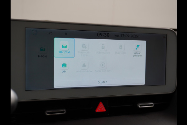 Hyundai IONIQ 5 Connect 58kWh Trekhaak Warmtepomp Apple Carplay Android Auto Adap.Cruise Navi Ecc Camera Pdc Stoel+Stuurverwarming Bluelink DAB Elek.Achterklep 1e Eigenaar Origineel Nederlandse Auto