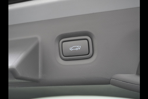 Hyundai IONIQ 5 Connect 58kWh Trekhaak Warmtepomp Apple Carplay Android Auto Adap.Cruise Navi Ecc Camera Pdc Stoel+Stuurverwarming Bluelink DAB Elek.Achterklep 1e Eigenaar Origineel Nederlandse Auto