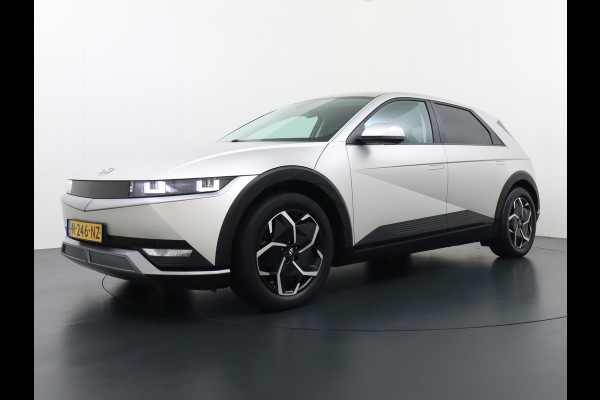Hyundai IONIQ 5 Connect 58kWh Trekhaak Warmtepomp Apple Carplay Android Auto Adap.Cruise Navi Ecc Camera Pdc Stoel+Stuurverwarming Bluelink DAB Elek.Achterklep 1e Eigenaar Origineel Nederlandse Auto