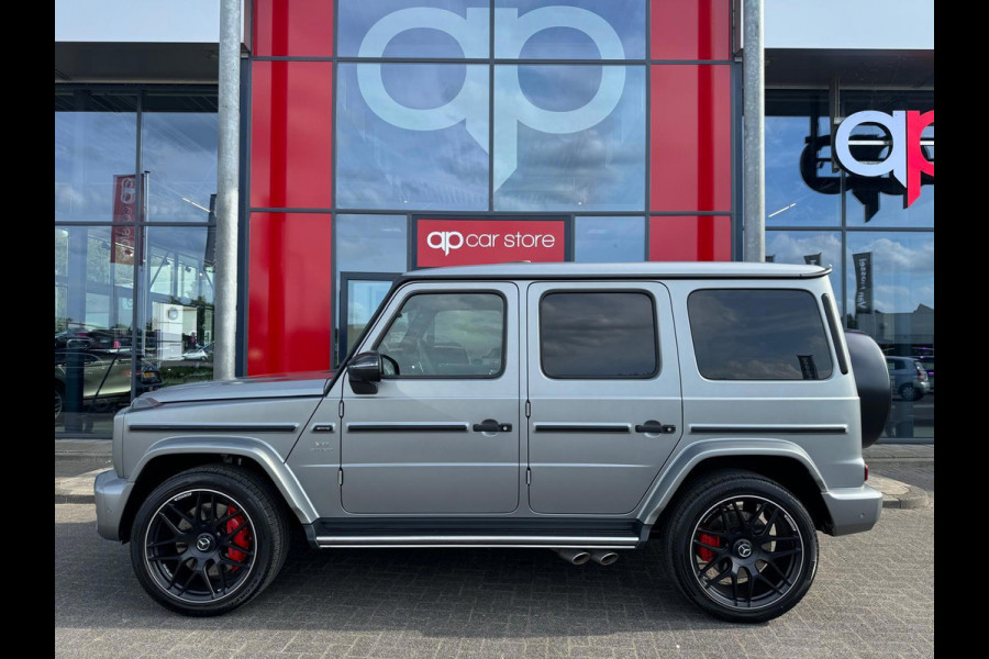 Mercedes-Benz G-Klasse 63 AMG Night Pakket Full Carbon Panorama Burmester Magno grey Mercedes-Benz G-Klasse 63 AMG Night Pakket Full Carbon Panorama Burmester Magno grey