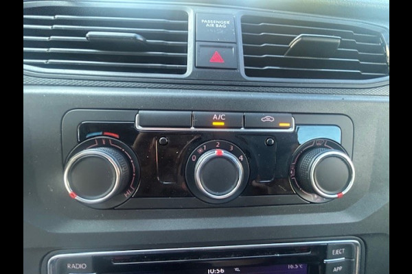 Volkswagen Caddy 1.4 TGI L2H1 EcoFuel Maxi Comfortline AIRCO I MULTIMEDIA I CAMERA I TREKHAAK I PDC I RIJDEN OP GROEN GAS = CO2 NEUTRAAL 1e EIGENAAR I COMPLETE ONDERHOUDSHISTORIE