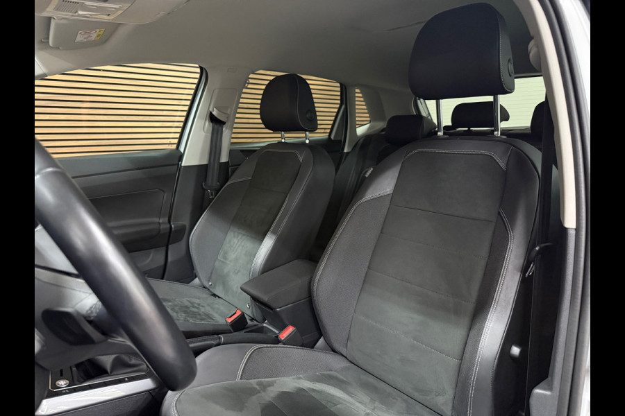 Volkswagen Polo 1.0 TSI Style | Virtual Cockpit | IQ.Light | Carplay | 17' inch | Velours