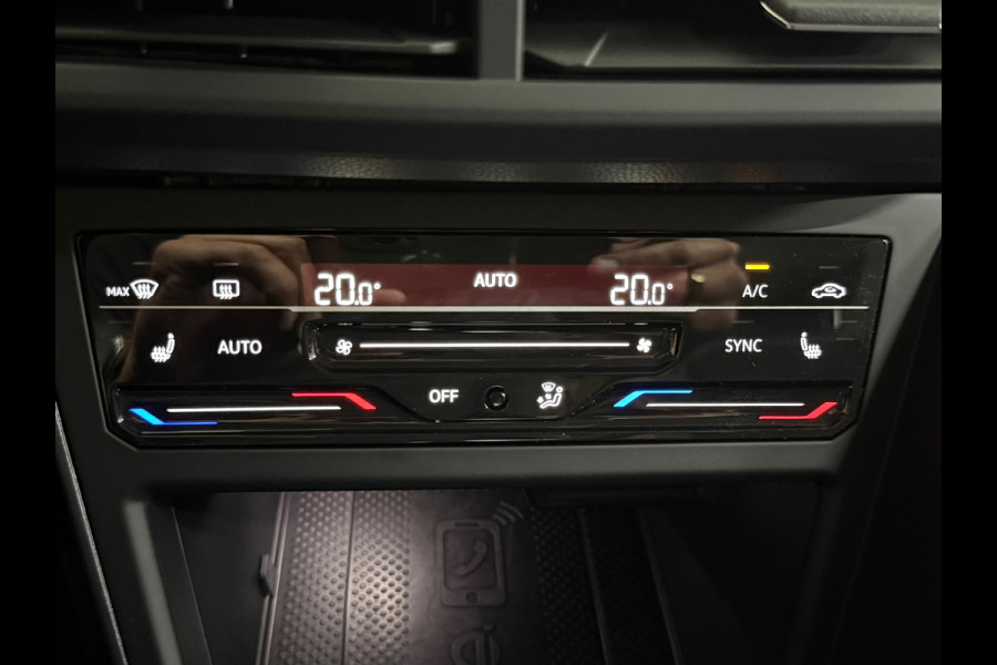 Volkswagen Polo 1.0 TSI Style | Virtual Cockpit | IQ.Light | Carplay | 17' inch | Velours