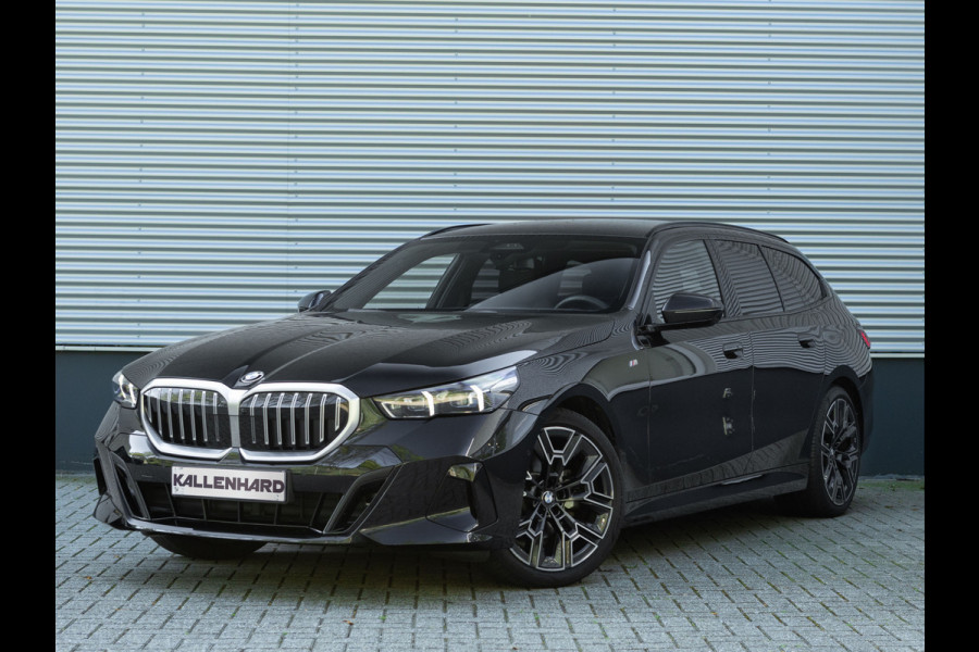 BMW 5 Serie Touring 520i M-Sport - Driving + Parking Ass Plus - Head-Up - Adaptive LED