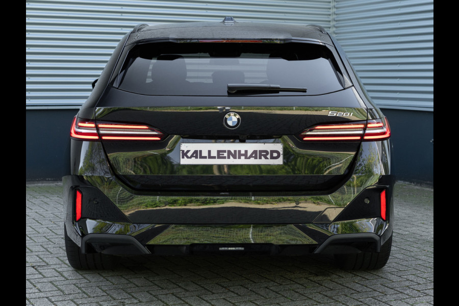 BMW 5 Serie Touring 520i M-Sport - Driving + Parking Ass Plus - Head-Up - Adaptive LED