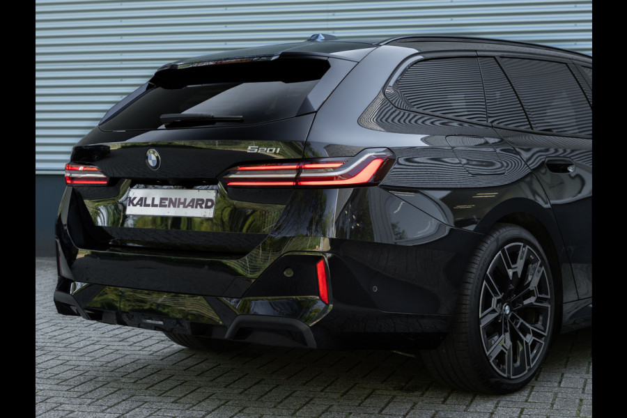 BMW 5 Serie Touring 520i M-Sport - Driving + Parking Ass Plus - Head-Up - Adaptive LED