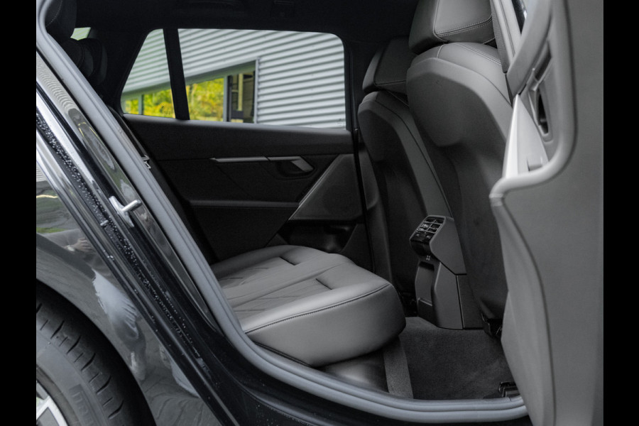 BMW 5 Serie Touring 520i M-Sport - Driving + Parking Ass Plus - Head-Up - Adaptive LED