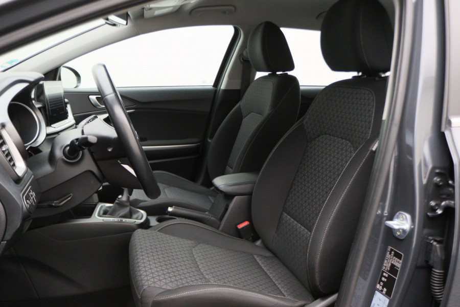 Kia Ceed Sportswagon 1.0 T-GDi DynamicLine Climate, Cruise, Camera, Apple Carplay, Rijstrooksensor, PDC, DAB, 16''