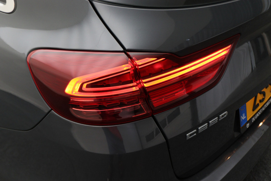 Kia Ceed Sportswagon 1.0 T-GDi DynamicLine Climate, Cruise, Camera, Apple Carplay, Rijstrooksensor, PDC, DAB, 16''