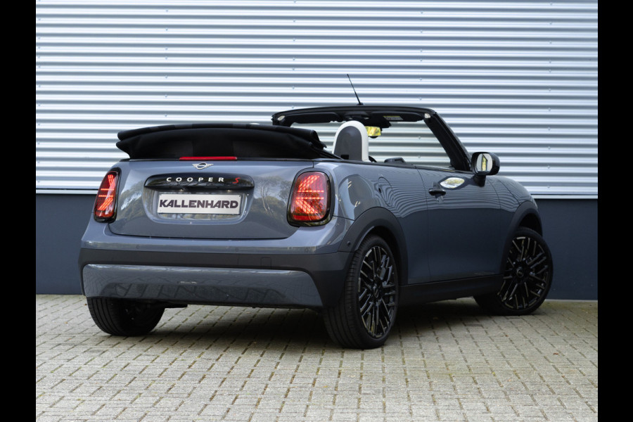 MINI Cabrio 2.0 Cooper S - Favoured - Pakket XL - ACC - Memoryzetel - Head-up MINI Cabrio 2.0 Cooper S - Favoured - Pakket XL - ACC - Memoryzetel - Head-up