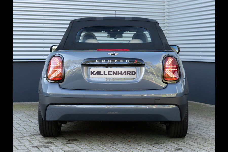 MINI Cabrio 2.0 Cooper S - Favoured - Pakket XL - ACC - Memoryzetel - Head-up MINI Cabrio 2.0 Cooper S - Favoured - Pakket XL - ACC - Memoryzetel - Head-up