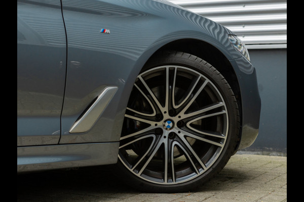 BMW 5 Serie Touring 530i M-Sport - Pano - Trekhaak - Comfortzetels - Driving + Parking Ass Plus - Hifi