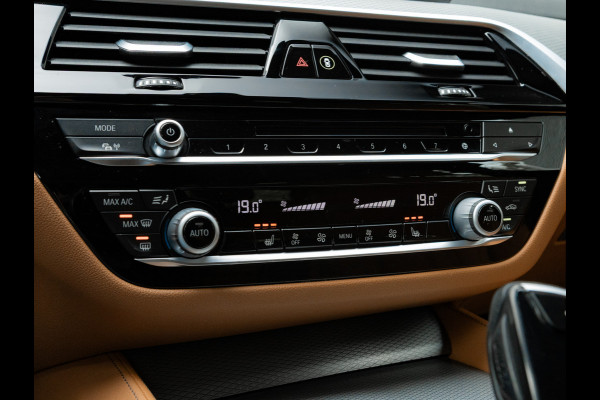 BMW 5 Serie Touring 530i M-Sport - Pano - Trekhaak - Comfortzetels - Driving + Parking Ass Plus - Hifi