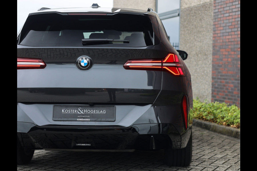 BMW X3 30e xDrive | Pano - HUD - Trekhaak
