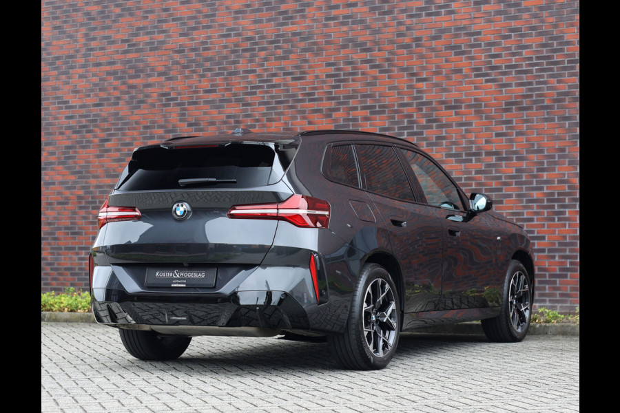 BMW X3 30e xDrive | Pano - HUD - Trekhaak