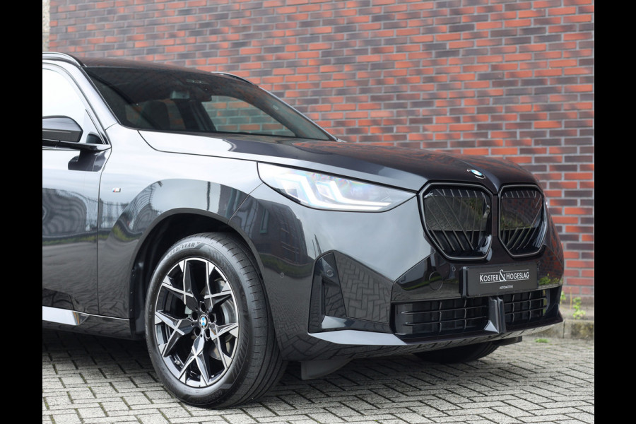 BMW X3 30e xDrive | Pano - HUD - Trekhaak