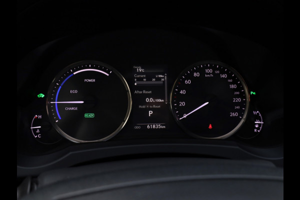 Lexus RC 300h Luxury Line | Mark Levinson | Schuifdak | Stoelventilatie