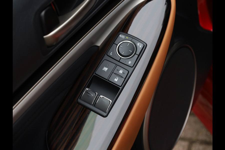 Lexus RC 300h Luxury Line | Mark Levinson | Schuifdak | Stoelventilatie