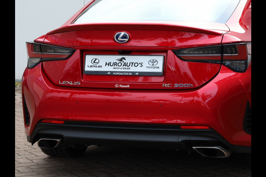 Lexus RC 300h Luxury Line | Mark Levinson | Schuifdak | Stoelventilatie