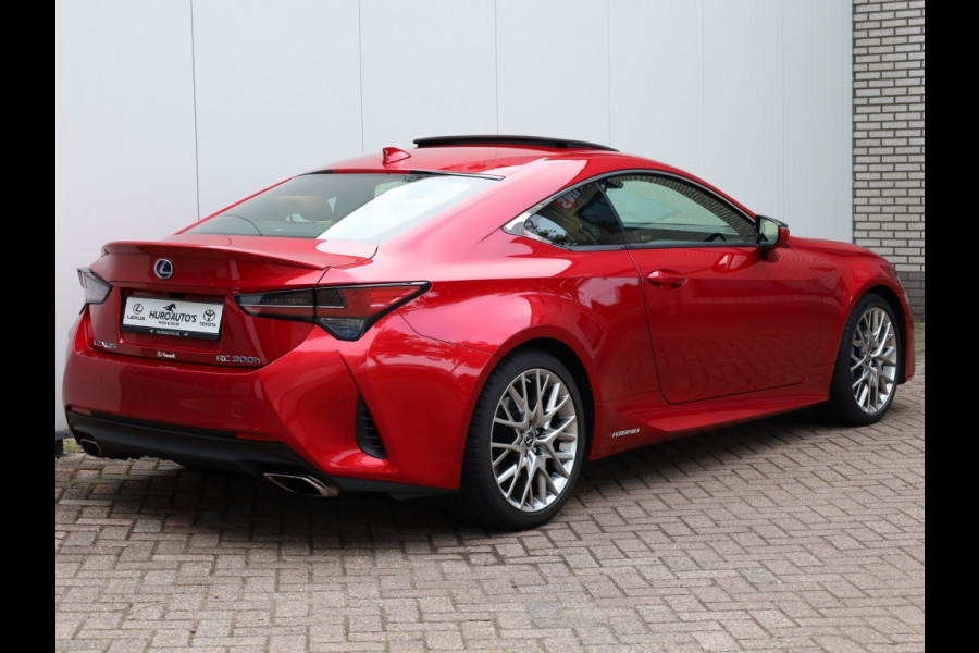 Lexus RC 300h Luxury Line | Mark Levinson | Schuifdak | Stoelventilatie