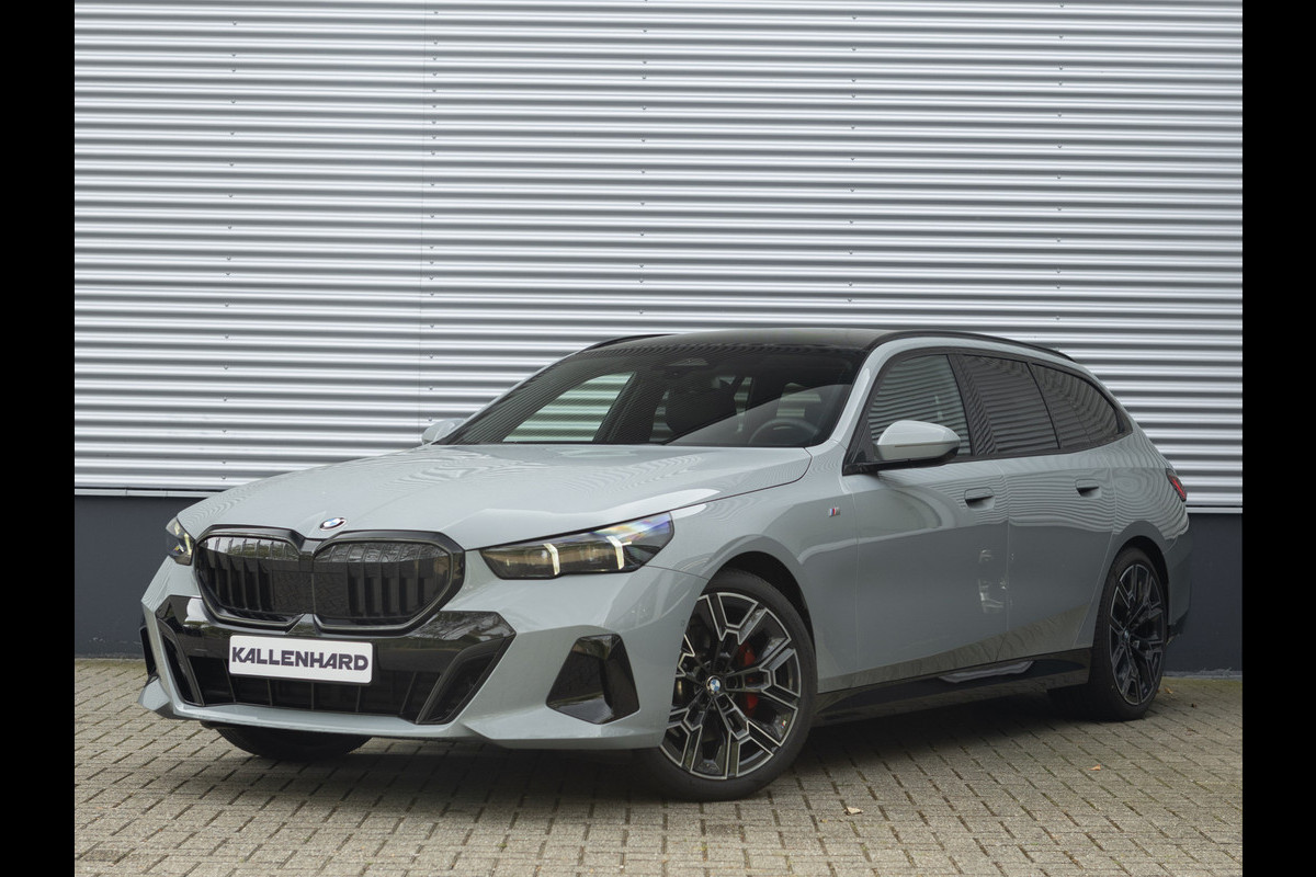 BMW 5 Serie Touring 520d xDrive - M-Sport Pro - Pano - Trekhaak - ACC - Harman Kardon