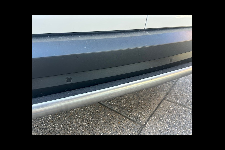Volkswagen Caddy 1.4 TGI L2H1 EcoFuel Maxi 1e EIGENAAR I PDC I COMPLETE ONDERHOUDSHISTORIE I NW DISTRIBUTIE I RIJDEN OP GROEN GAS IS Co2 NEUTRAAL 1e EIGENAAR I COMPLETE ONDERHOUDSHISTORIE