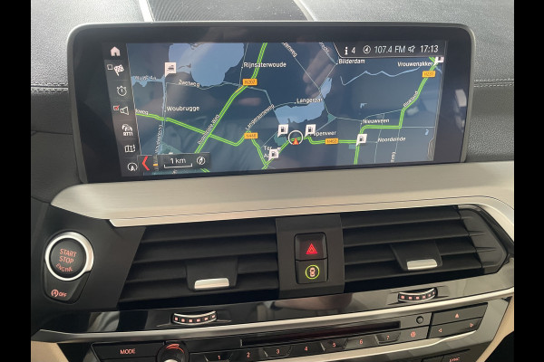 BMW X3 xDrive30i High Executive AUT / Navigatie / 360 Camera Leder / Panorama dak