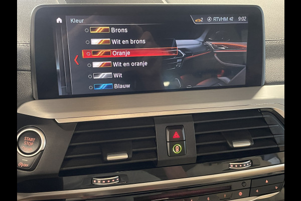 BMW X3 xDrive30i High Executive AUT / Navigatie / 360 Camera Leder / Panorama dak
