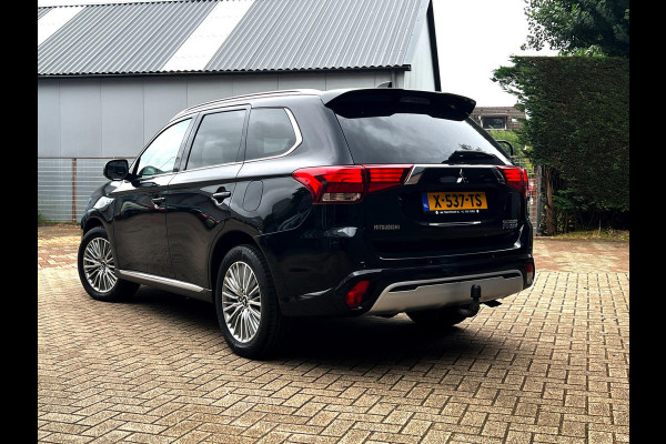 Mitsubishi Outlander 2.4 PHEV S-Edition 3D cam_Trekh_Goed onderhouden alle opties