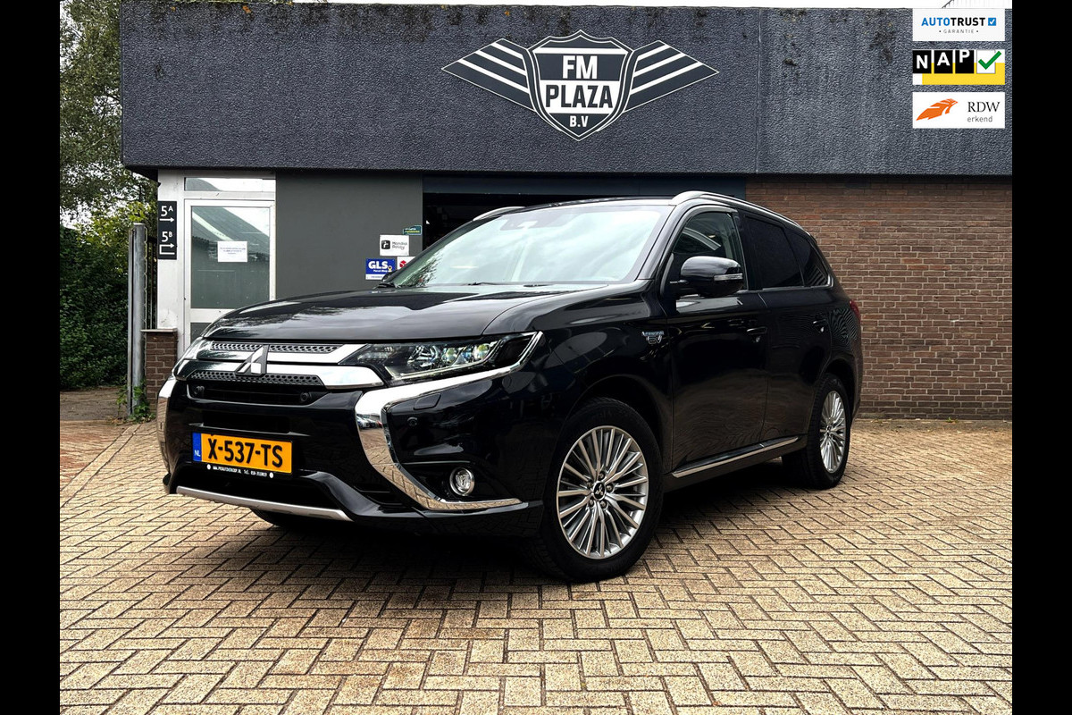 Mitsubishi Outlander 2.4 PHEV S-Edition 3D cam_Trekh_Goed onderhouden alle opties