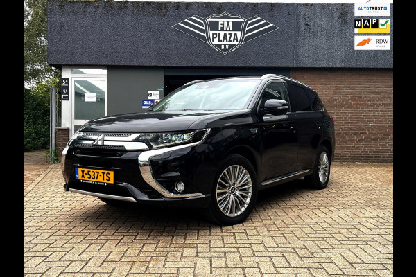 Mitsubishi Outlander 2.4 PHEV S-Edition 3D cam_Trekh_Goed onderhouden alle opties