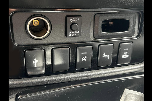Mitsubishi Outlander 2.4 PHEV S-Edition 3D cam_Trekh_Goed onderhouden alle opties
