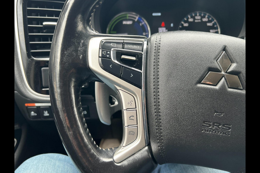 Mitsubishi Outlander 2.4 PHEV S-Edition 3D cam_Trekh_Goed onderhouden alle opties